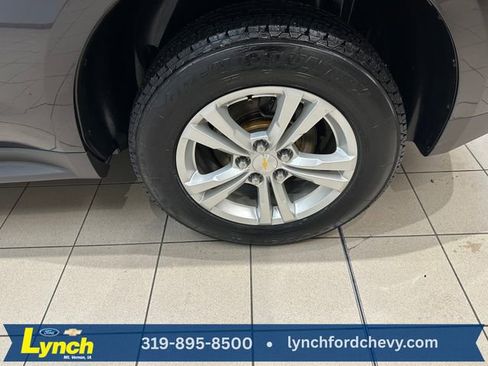 Used 2016 Chevrolet Equinox LT w/ Convenience Package image 24