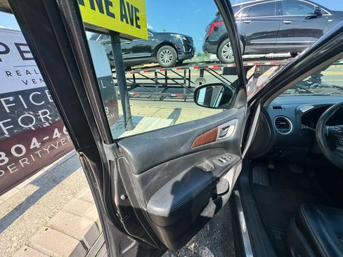 Used 2013 Nissan Pathfinder SL w/ Trailer Tow Pkg AWD/4WD image 11