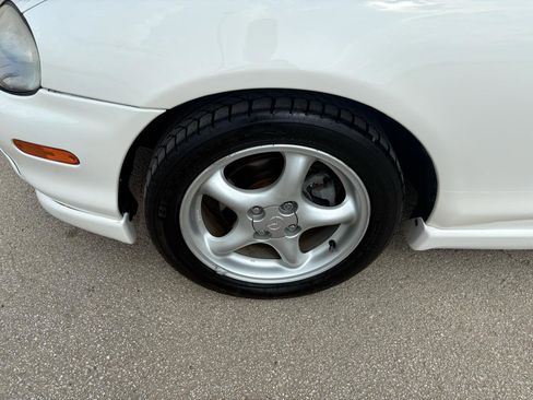 Used 2000 MAZDA MX-5 Miata RWD image 22