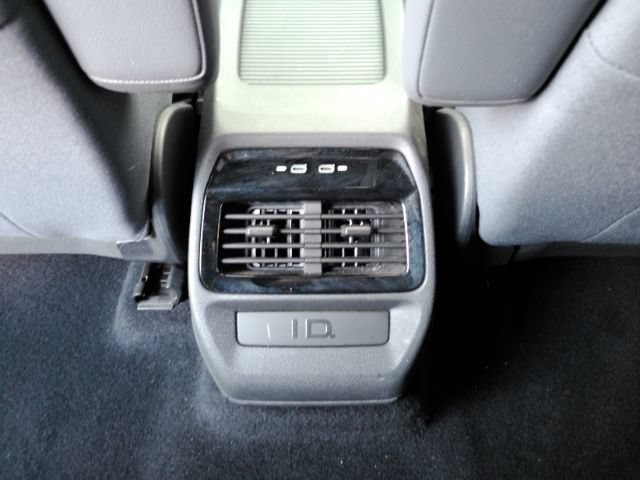 Used 2021 Volkswagen ID.4 Pro w/ ID.4 Protection Package RWD image 26