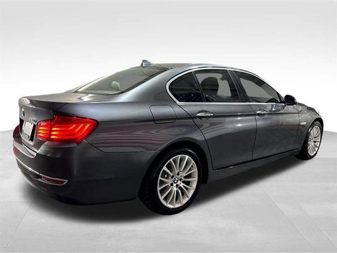 Used 2016 BMW 528i Sedan image 5