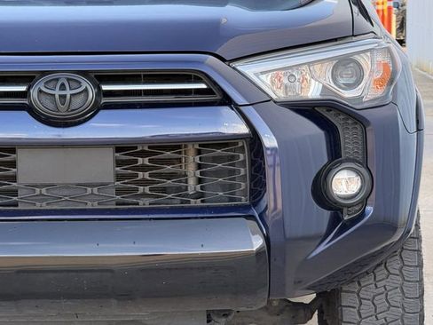 Used 2021 Toyota 4Runner Venture image 7
