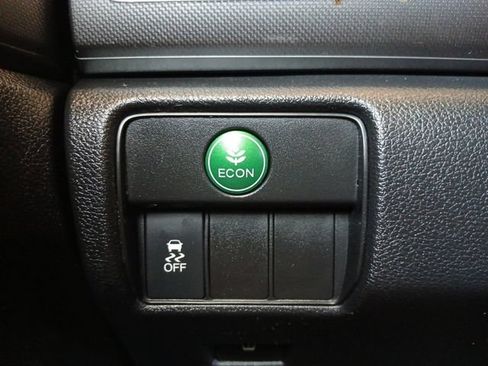 Used 2015 Honda Accord LX image 26