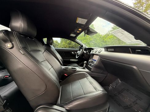 Used 2021 Ford Mustang GT Premium RWD image 13