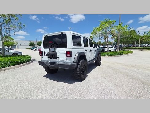 Used 2022 Jeep Wrangler Unlimited Sport w/ Sun And Sound Package AWD/4WD image 41