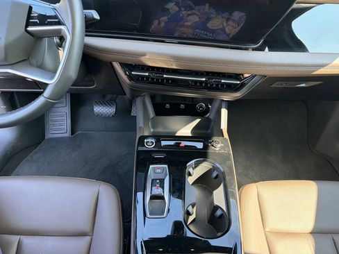 Certified 2025 Audi A6 e-tron Premium w/ Convenience Package AWD/4WD image 19