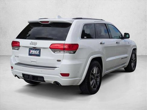 Used 2020 Jeep Grand Cherokee Overland AWD/4WD image 5