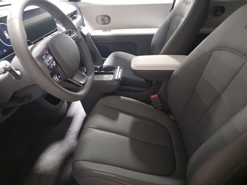 New 2026 Hyundai Ioniq 5 SEL image 21