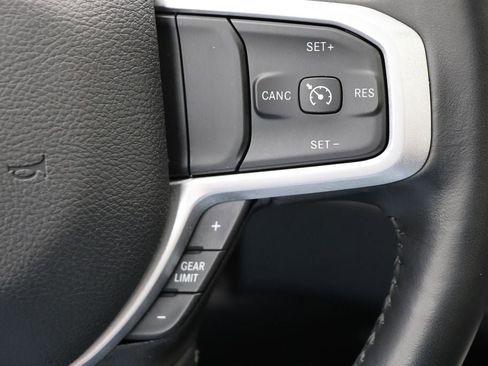 Used 2023 RAM 1500 Big Horn image 24