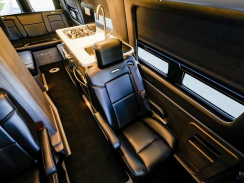 Used 2022 Mercedes-Benz Sprinter 3500 image 90