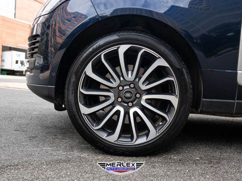 Used 2018 Land Rover Range Rover Supercharged image 9