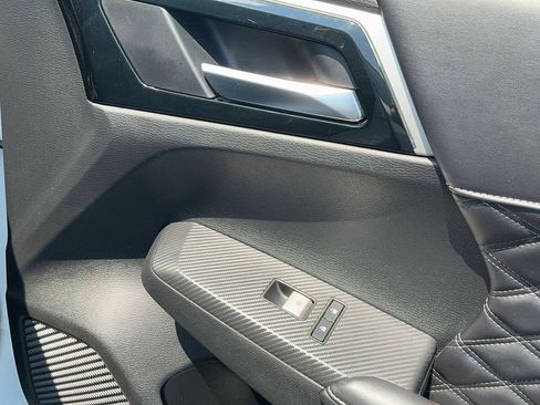 Used 2022 Mitsubishi Outlander SEL AWD/4WD image 27