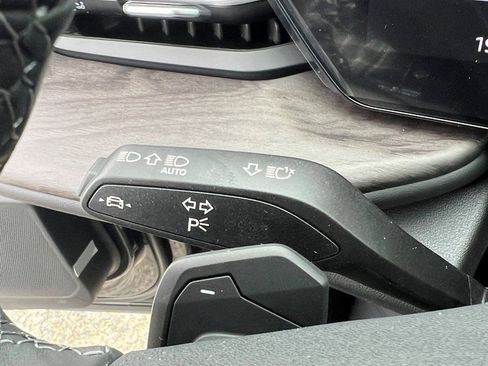 New 2025 Audi Q5 Premium Plus image 28