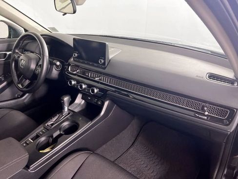 Certified 2023 Honda Civic EX image 30