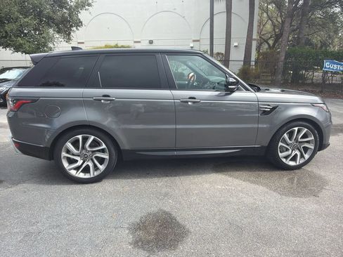 Used 2018 Land Rover Range Rover Sport HSE AWD/4WD image 6