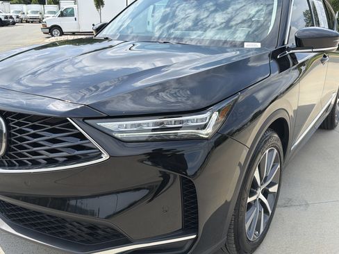 Used 2026 Acura MDX w/ Technology Package FWD image 6