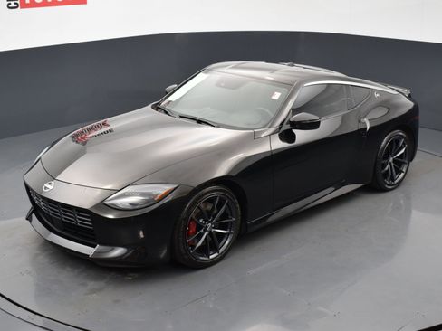 Used 2023 Nissan Z w/ Floor Mat Package (L93) RWD image 45