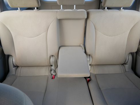 Used 2013 Toyota Prius V Two image 12