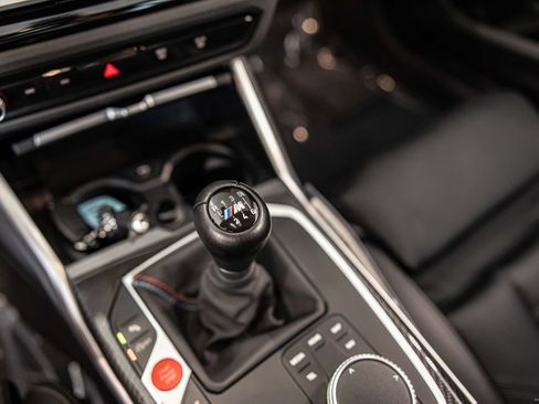 Used 2023 BMW M2 w/ Lighting Package RWD image 31