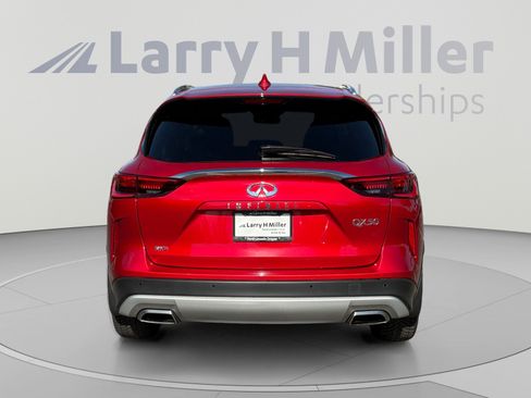 Used 2023 INFINITI QX50 Sensory AWD/4WD image 4