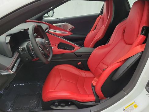 Certified 2025 Chevrolet Corvette Stingray Preferred Conv w/ Z51 Performance Package RWD image 9