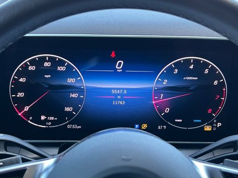 Used 2025 Mercedes-Benz GLC 300 image 30