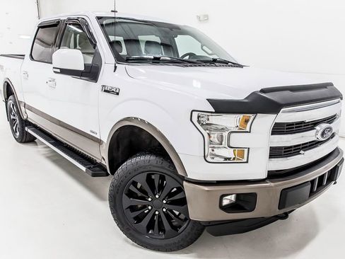 Used 2016 Ford F150 Lariat w/ Equipment Group 501A Mid image 9