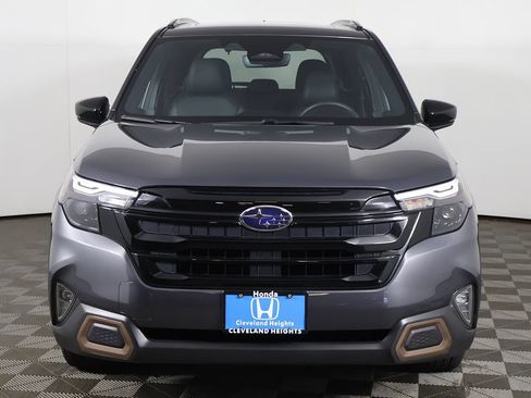 Used 2025 Subaru Forester Sport w/ Popular Package #1 AWD/4WD image 11