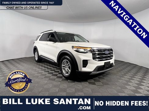 Used 2025 Ford Explorer Active image 1