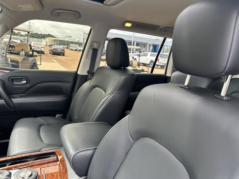 Used 2018 INFINITI QX80 2WD w/ Driver Assistance Package image 7