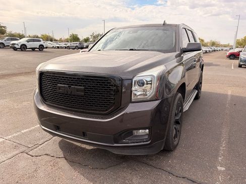 Used 2016 GMC Yukon SLT w/ Open Road Package AWD/4WD image 2