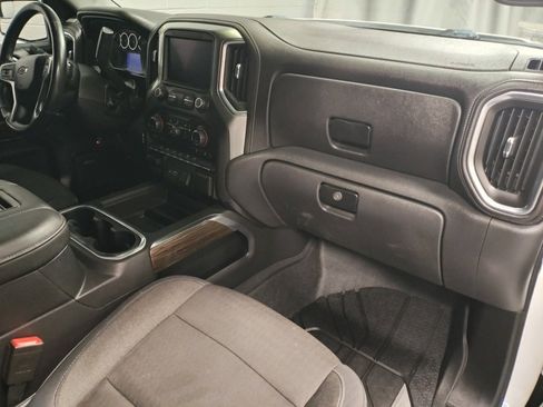 Used 2019 Chevrolet Silverado 1500 LT Trail Boss image 8