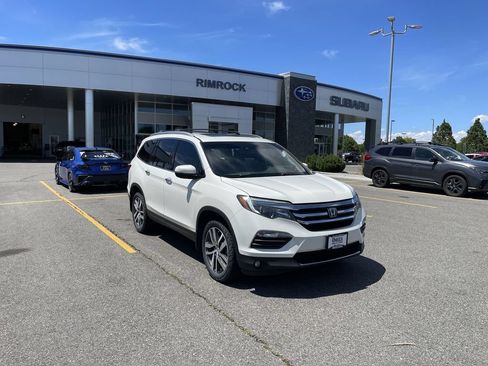 Used 2018 Honda Pilot Elite image 2