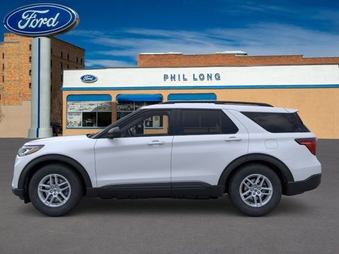 New 2026 Ford Explorer Active image 3