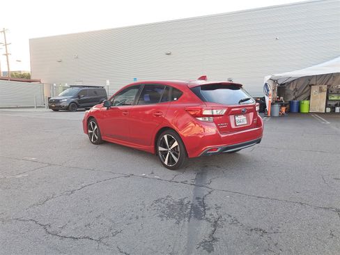 Used 2017 Subaru Impreza 2.0i Sport image 4