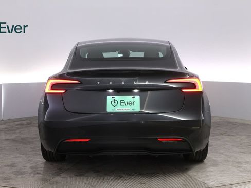 Used 2025 Tesla Model 3 Long Range RWD image 15