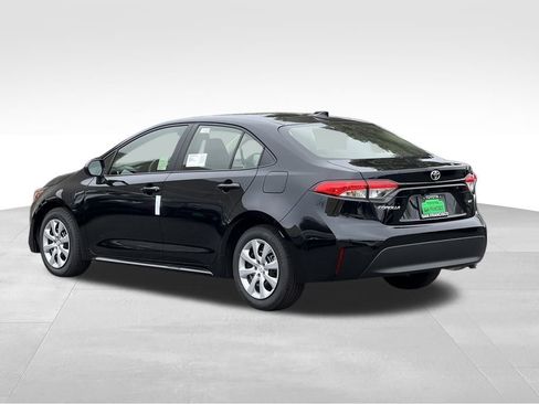 New 2026 Toyota Corolla LE image 3