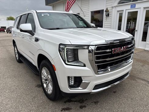 Used 2021 GMC Yukon SLT w/ SLT Luxury Package AWD/4WD image 3