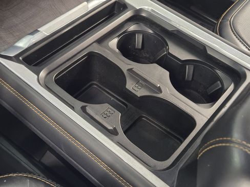 Certified 2024 Ford F250 Platinum image 18