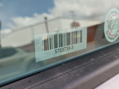 Used 2025 Hyundai Kona SEL FWD image 9
