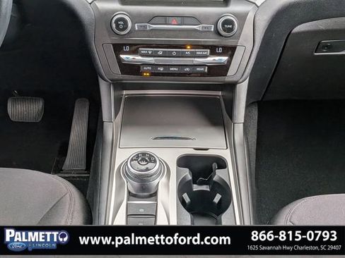 Used 2020 Ford Explorer XLT image 17