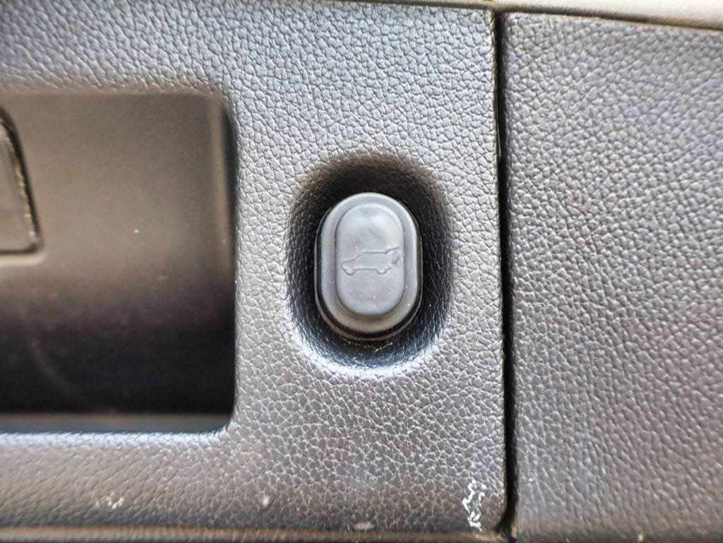 Used 2019 GMC Yukon Denali w/ Open Road Package AWD/4WD image 56