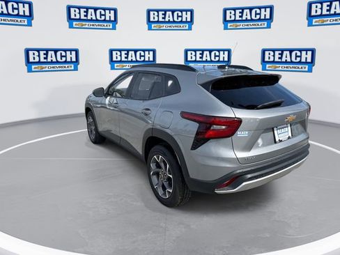 New 2026 Chevrolet Trax LT w/ Driver Confidence Package image 6