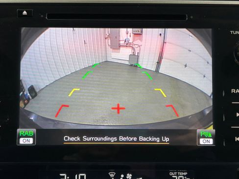 Used 2018 Subaru Legacy 3.6R Limited image 8