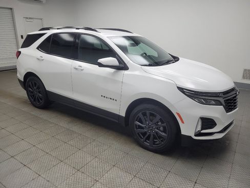 Used 2022 Chevrolet Equinox RS image 11