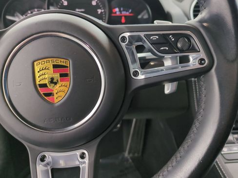 Certified 2022 Porsche 718 Boxster Spyder RWD image 26