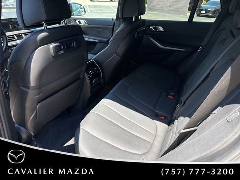 Used 2021 BMW X5 xDrive45e AWD/4WD image 11