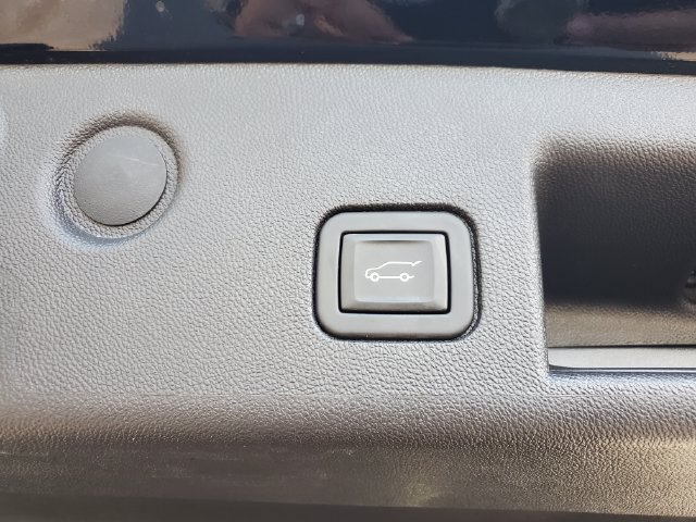 Certified 2024 Chevrolet Equinox LT FWD image 12