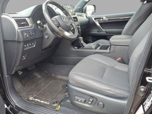 Certified 2023 Lexus GX 460 Premium w/ Premium Plus Package image 17