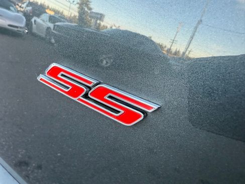 Used 2017 Chevrolet Camaro SS image 11